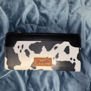 Wrangler wallet
